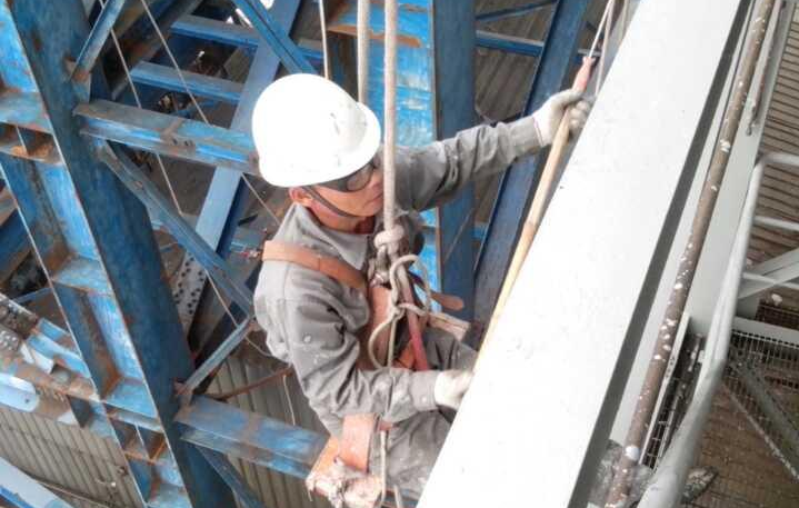 鋼結構氟碳涂料涂層質量的幾個誤區(qū)